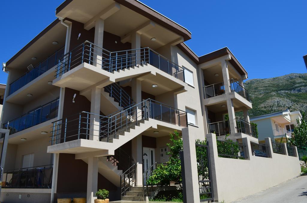 Apartments Md Lux 2 Sutomore Ngoại thất bức ảnh