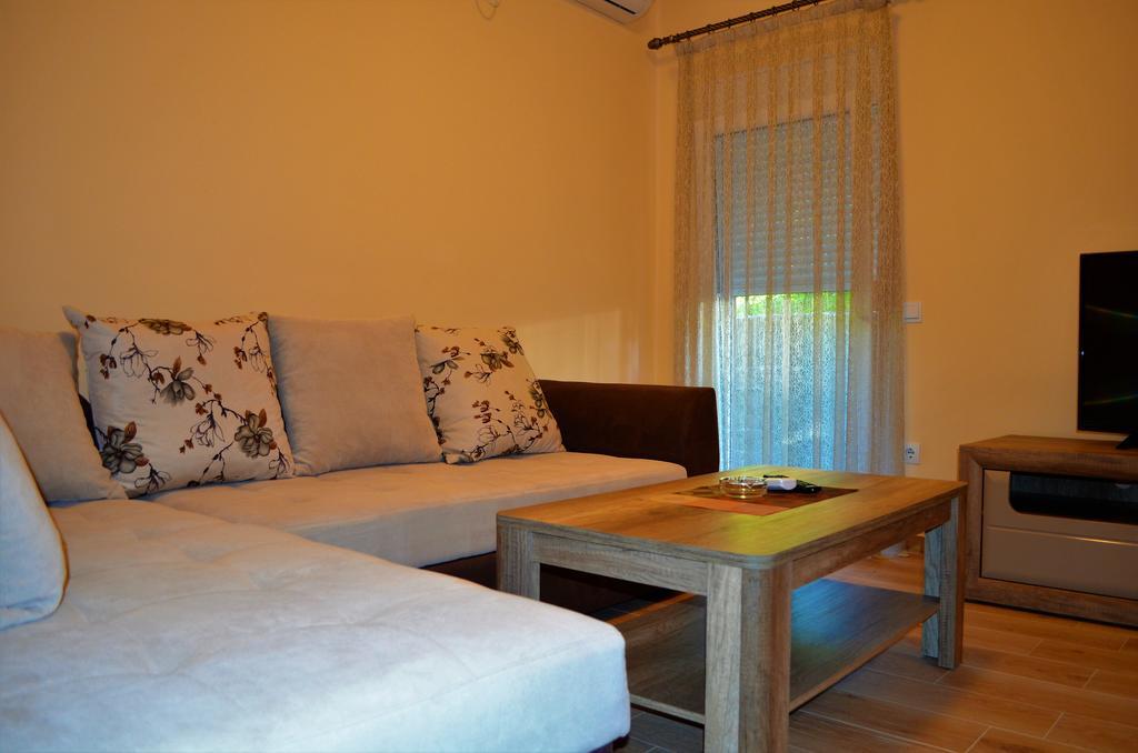 Apartments Md Lux 2 Sutomore Ngoại thất bức ảnh